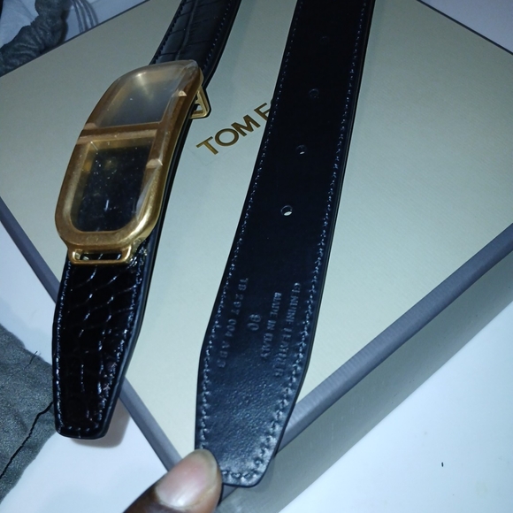 Mens crocodile pattern leather belt - Picture 2 of 5